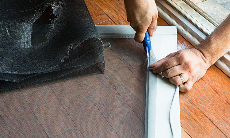 Screen door replacement Milwaukee